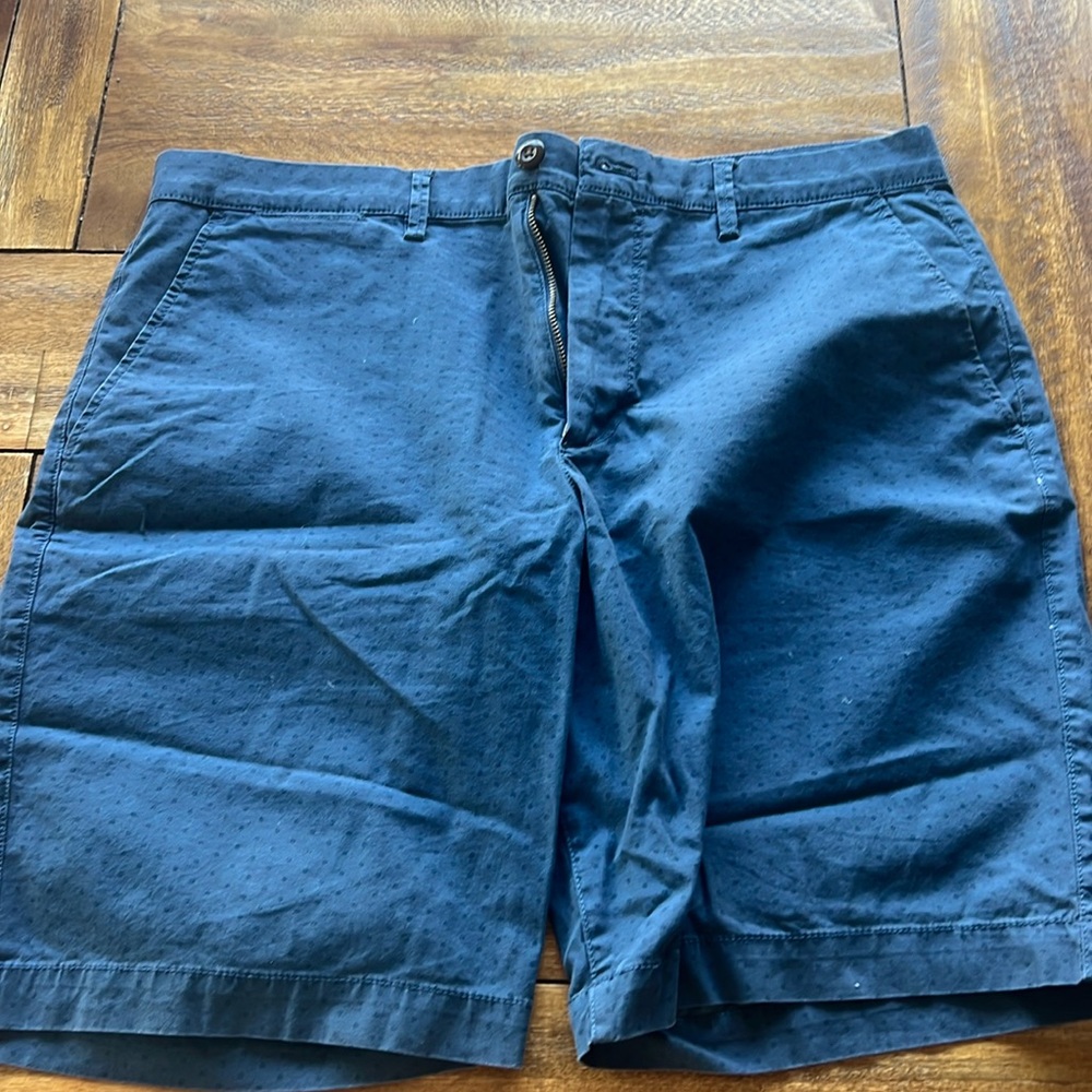 Gap Shorts